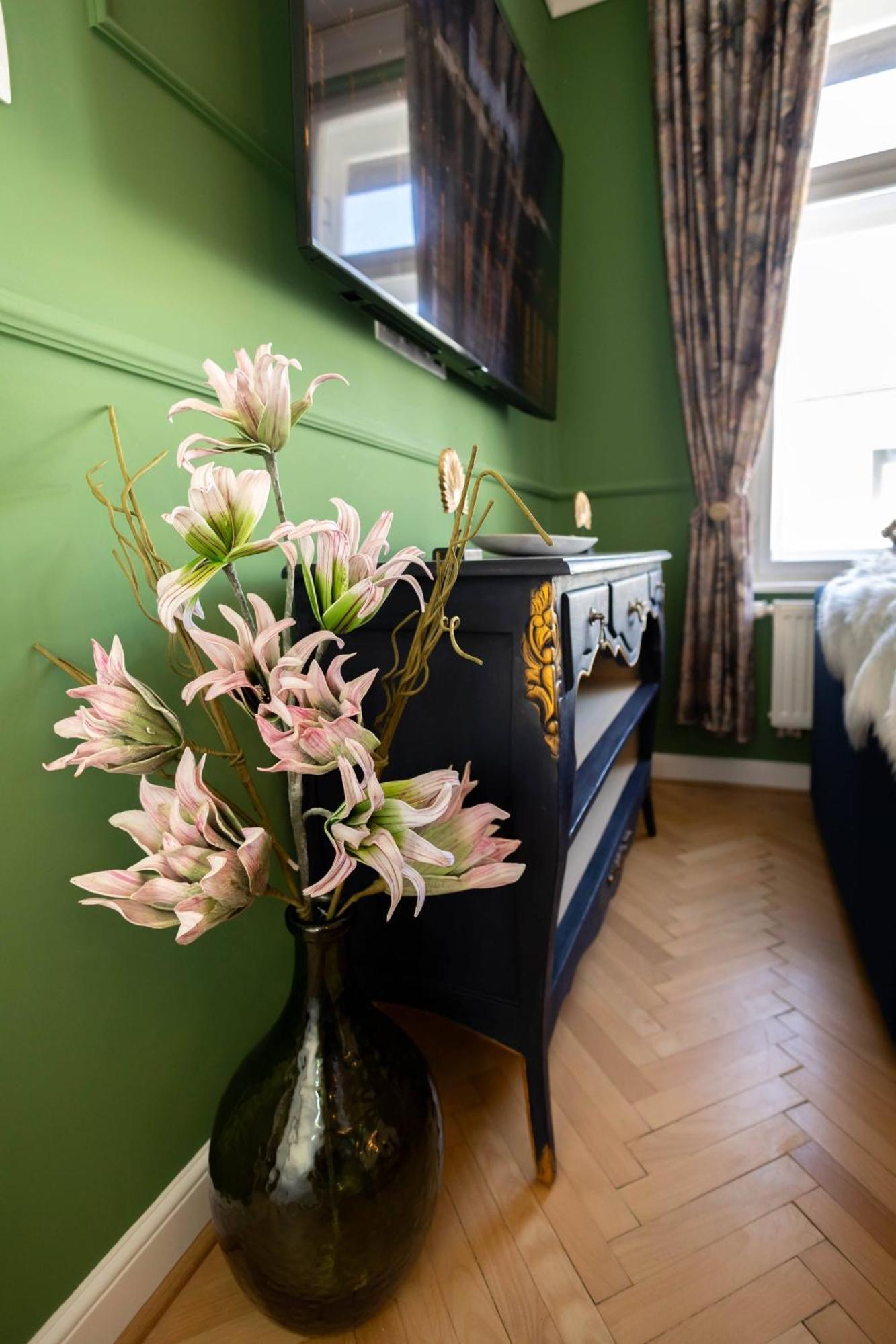 New, Stylish And Spacious Apartment Bratislava Exteriör bild